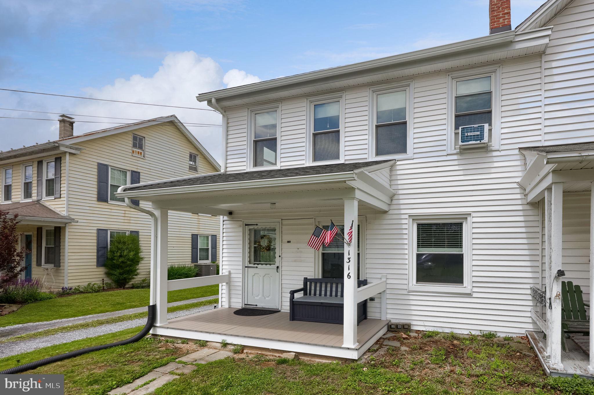 1316 NEWPORT ROAD