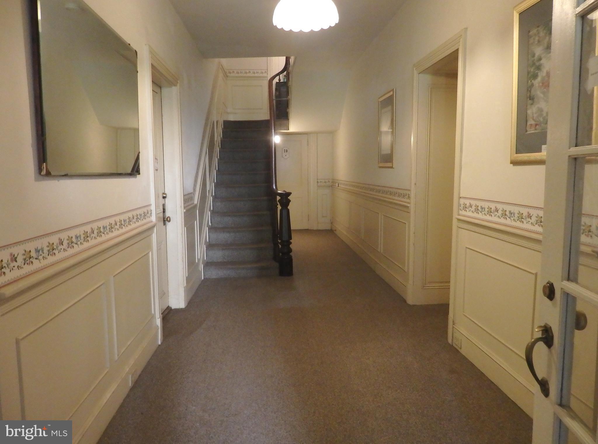 LLANERCH - Commercial Sale