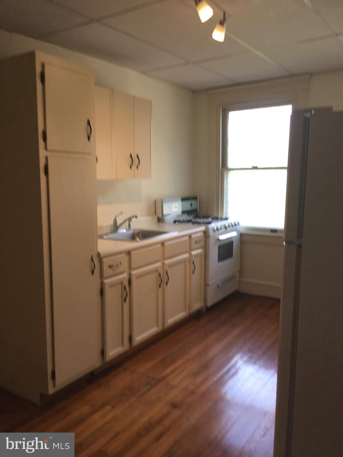 LLANERCH - Commercial Sale