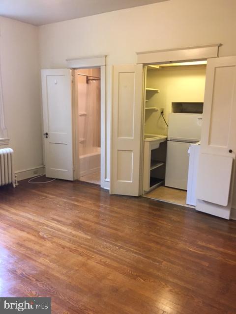 LLANERCH - Commercial Sale