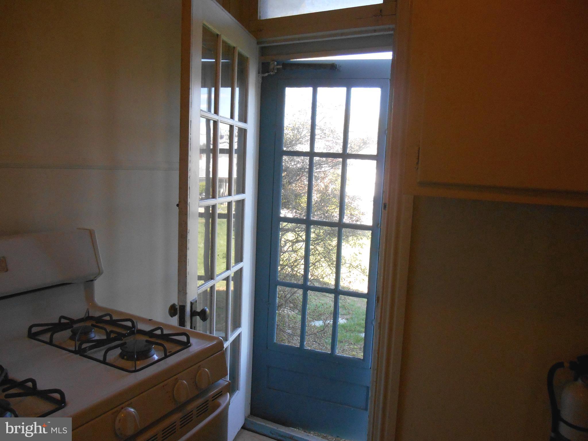 LLANERCH - Commercial Sale