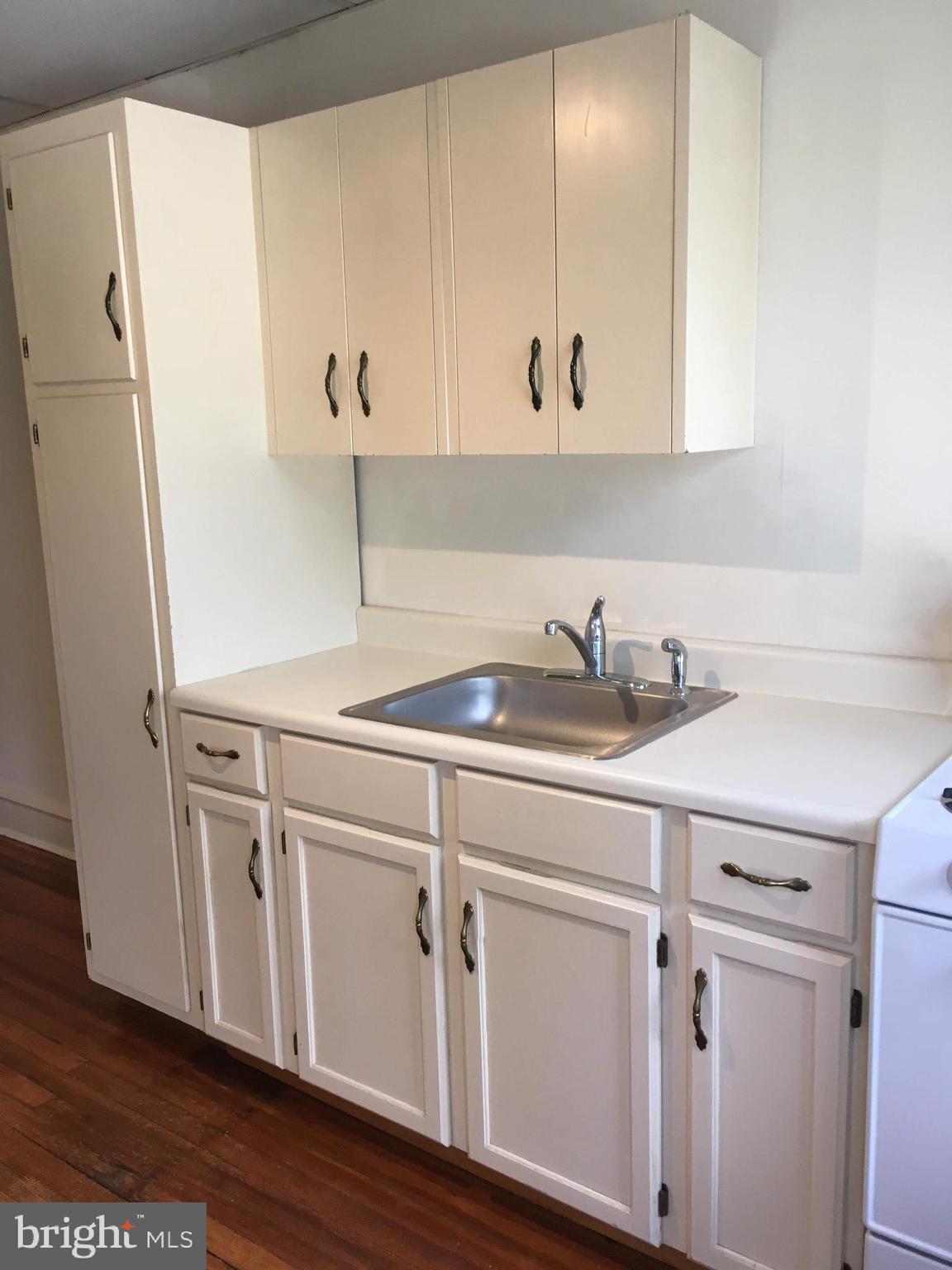 LLANERCH - Commercial Sale