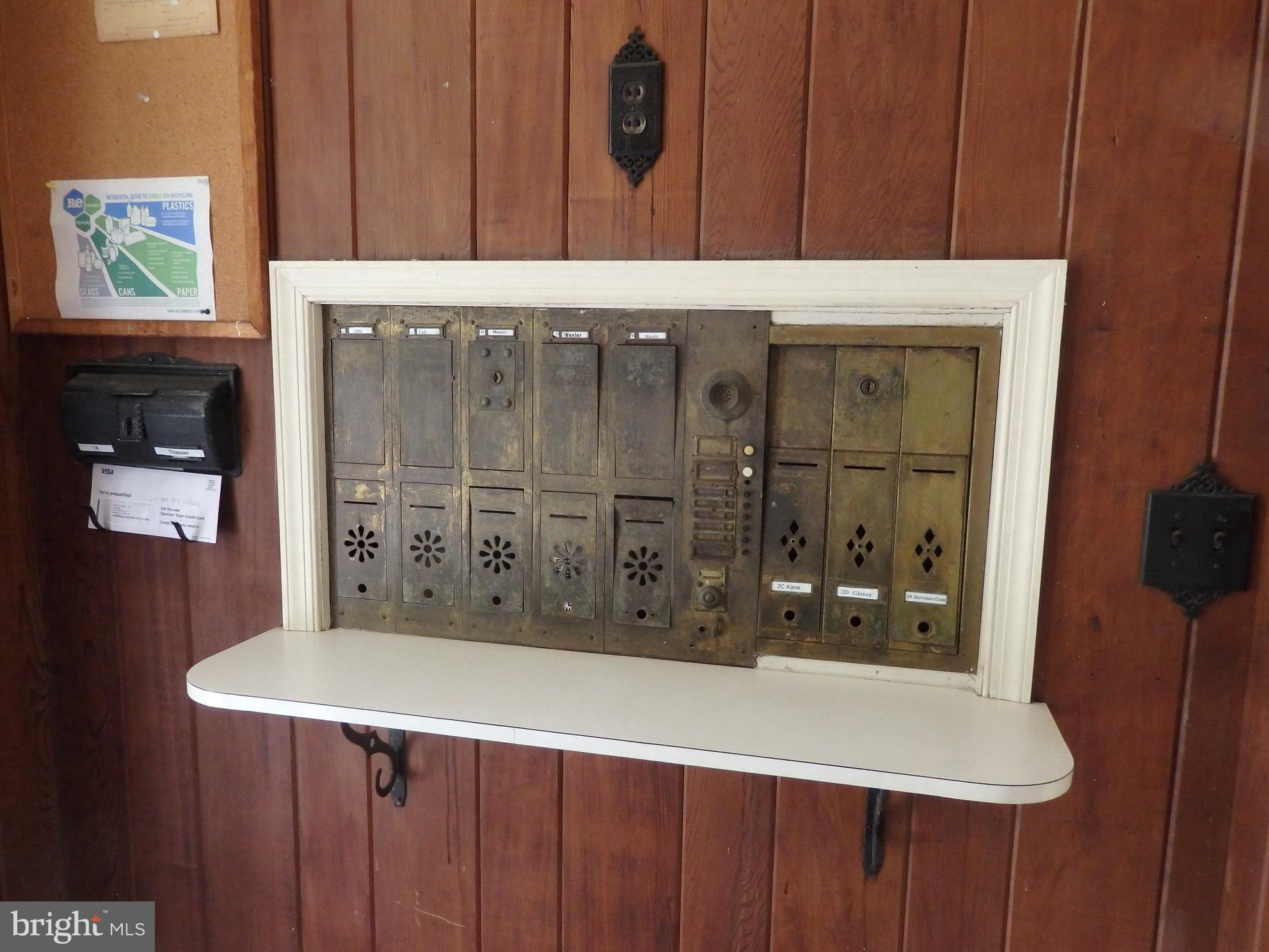 LLANERCH - Commercial Sale