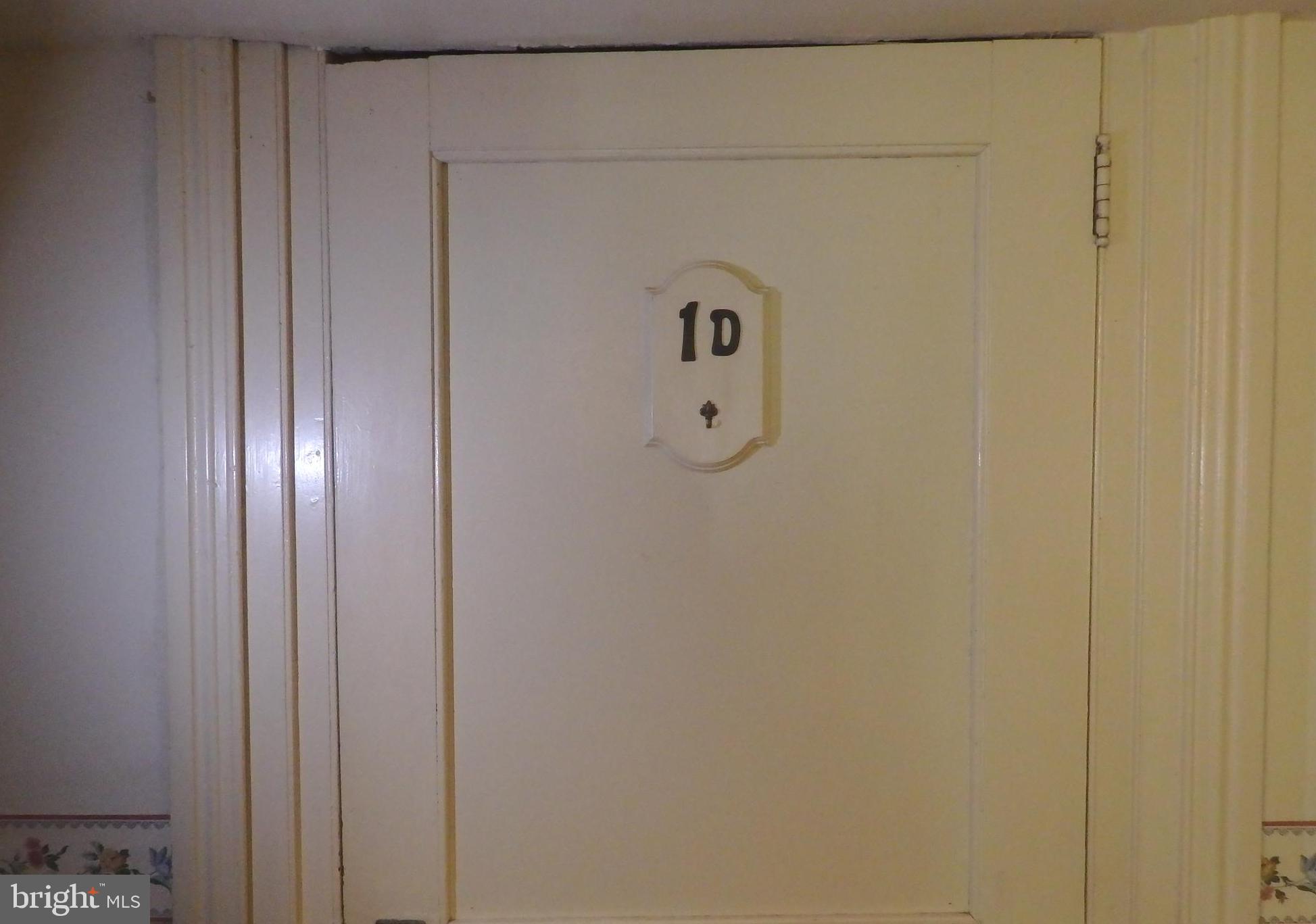 LLANERCH - Commercial Sale