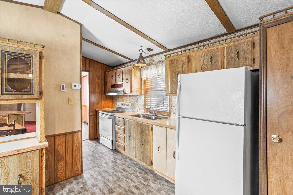 PENN VALLEY VILLAGE - Residential