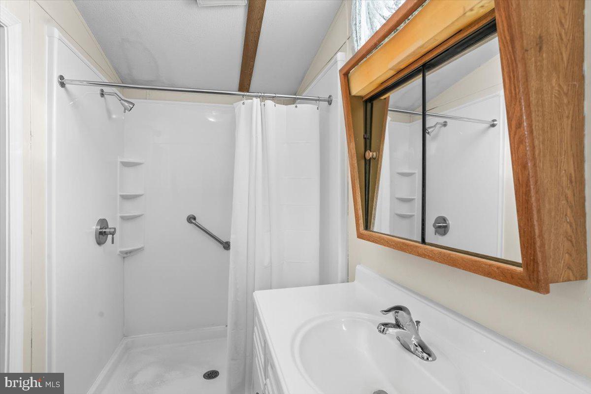 PENN VALLEY VILLAGE - Residential