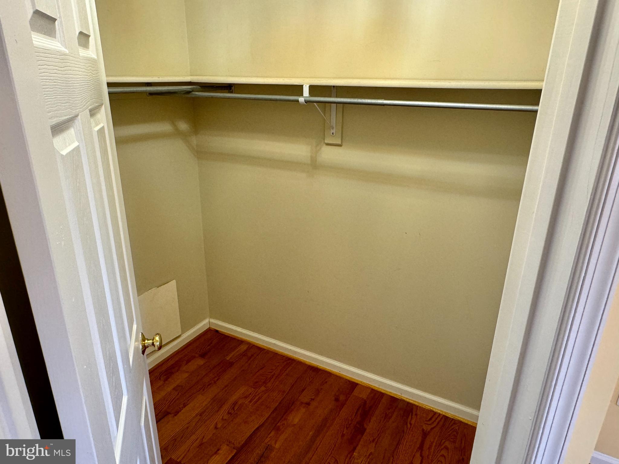 BROOKSTONE - Residential Lease