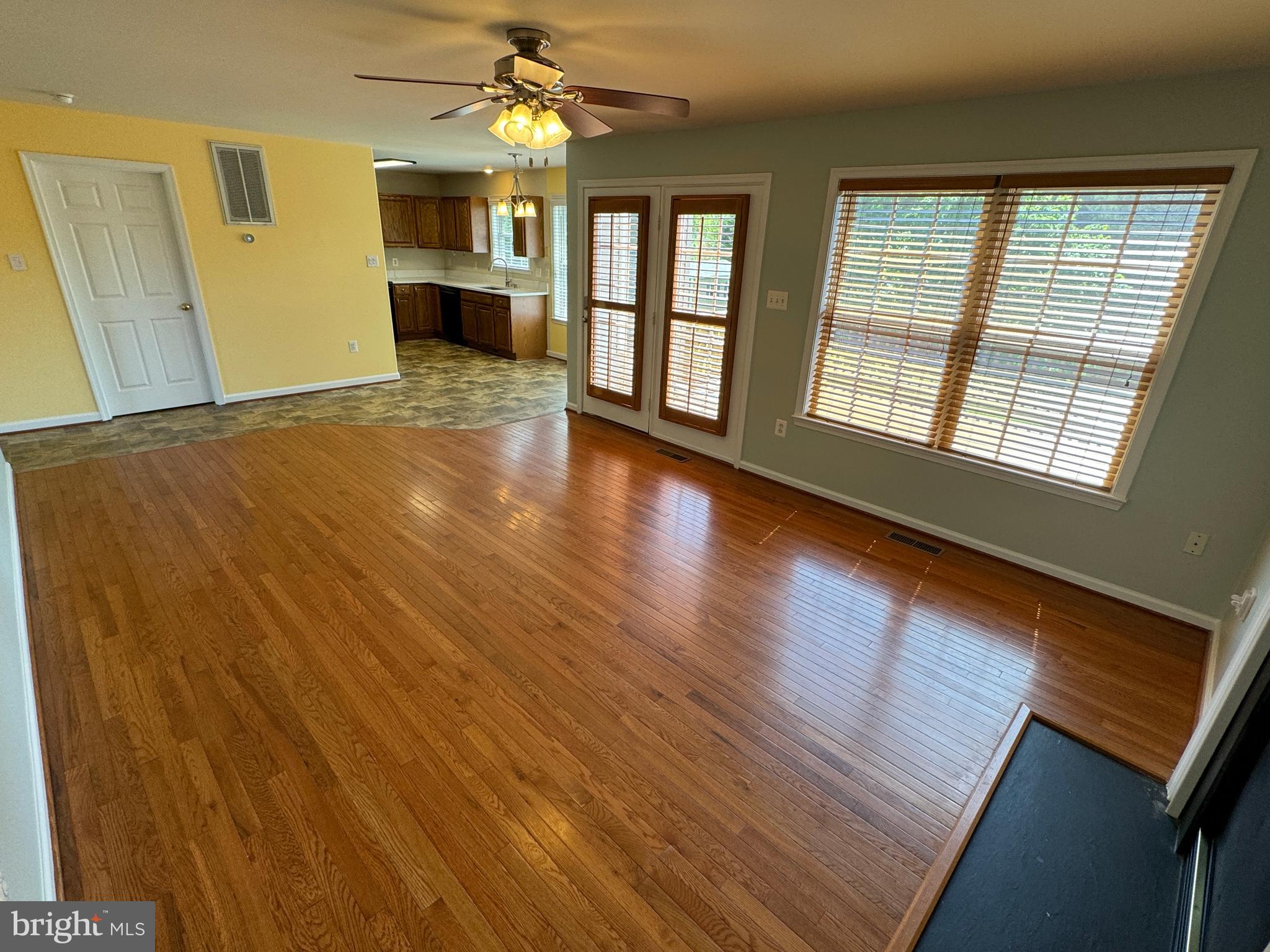 BROOKSTONE - Residential Lease