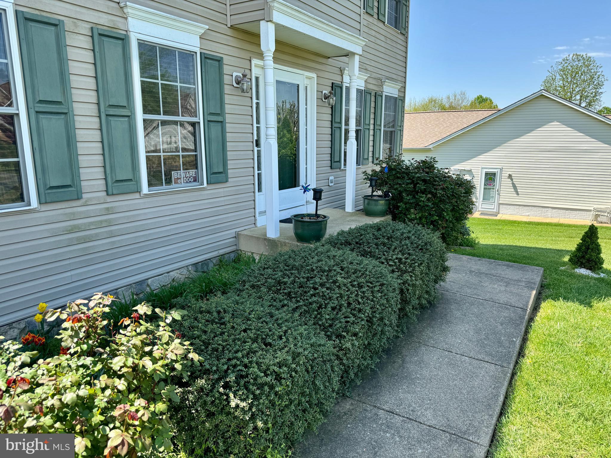 BROOKSTONE - Residential Lease