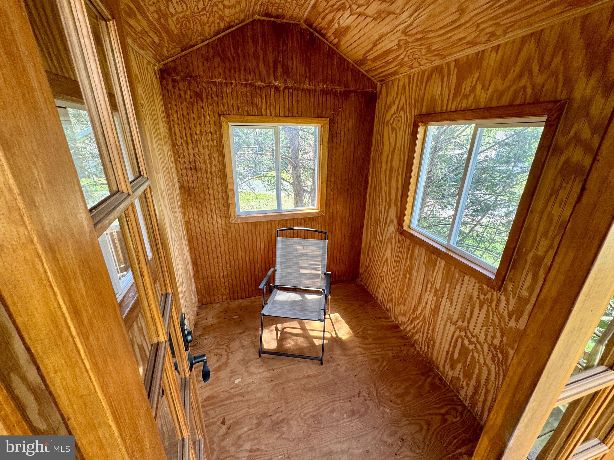 BROOKSTONE - Residential Lease