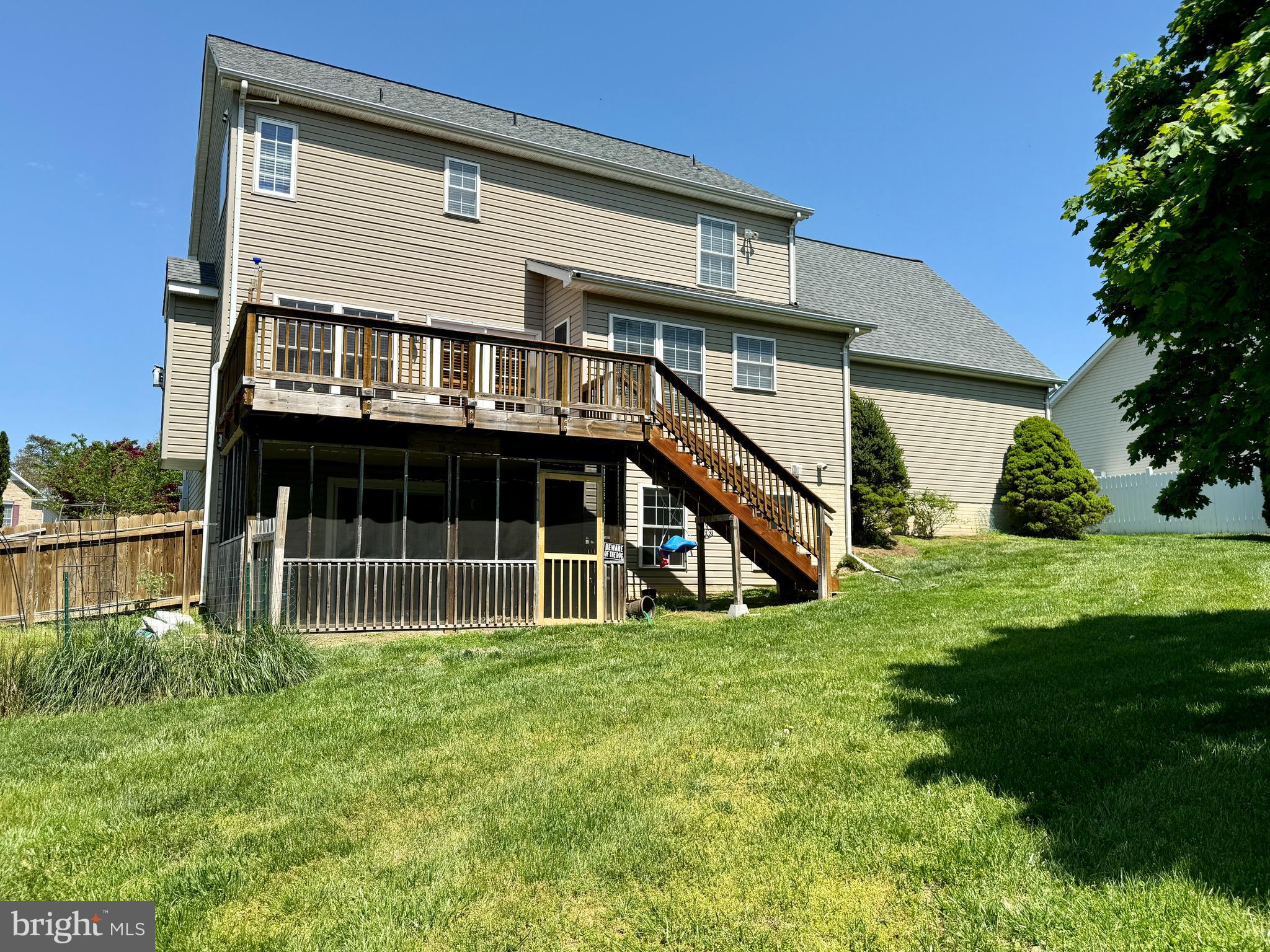 BROOKSTONE - Residential Lease