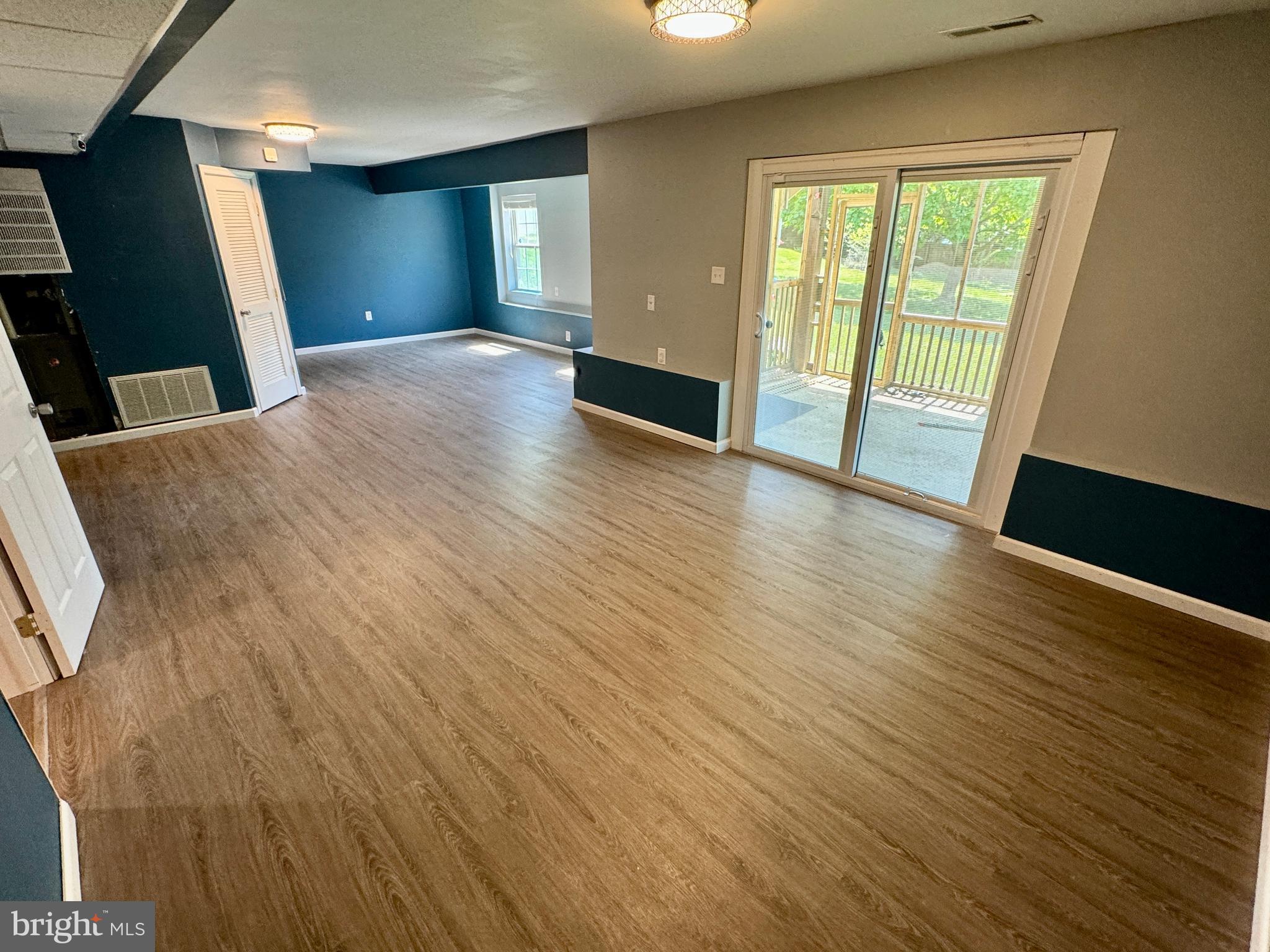 BROOKSTONE - Residential Lease