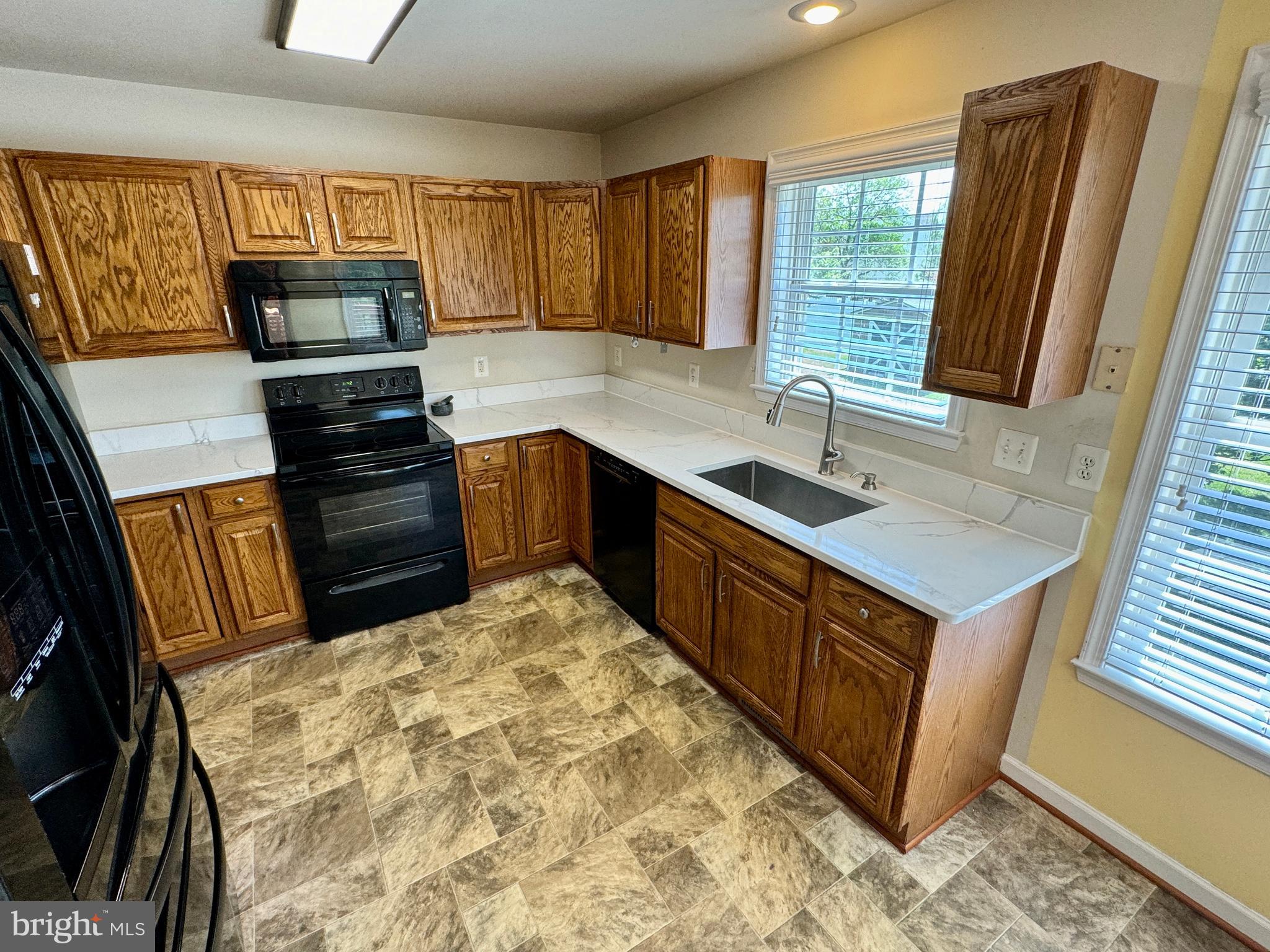 BROOKSTONE - Residential Lease