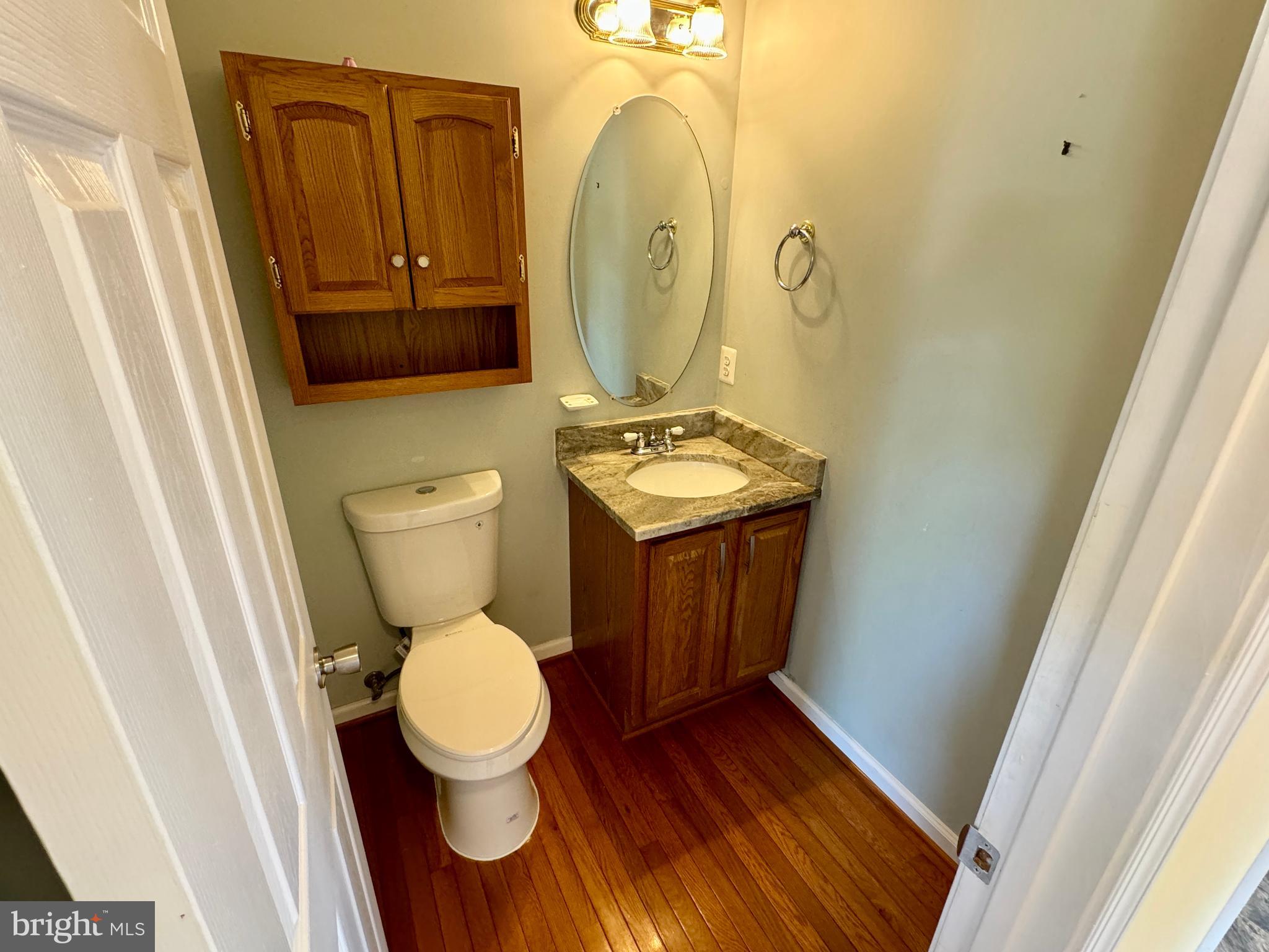 BROOKSTONE - Residential Lease