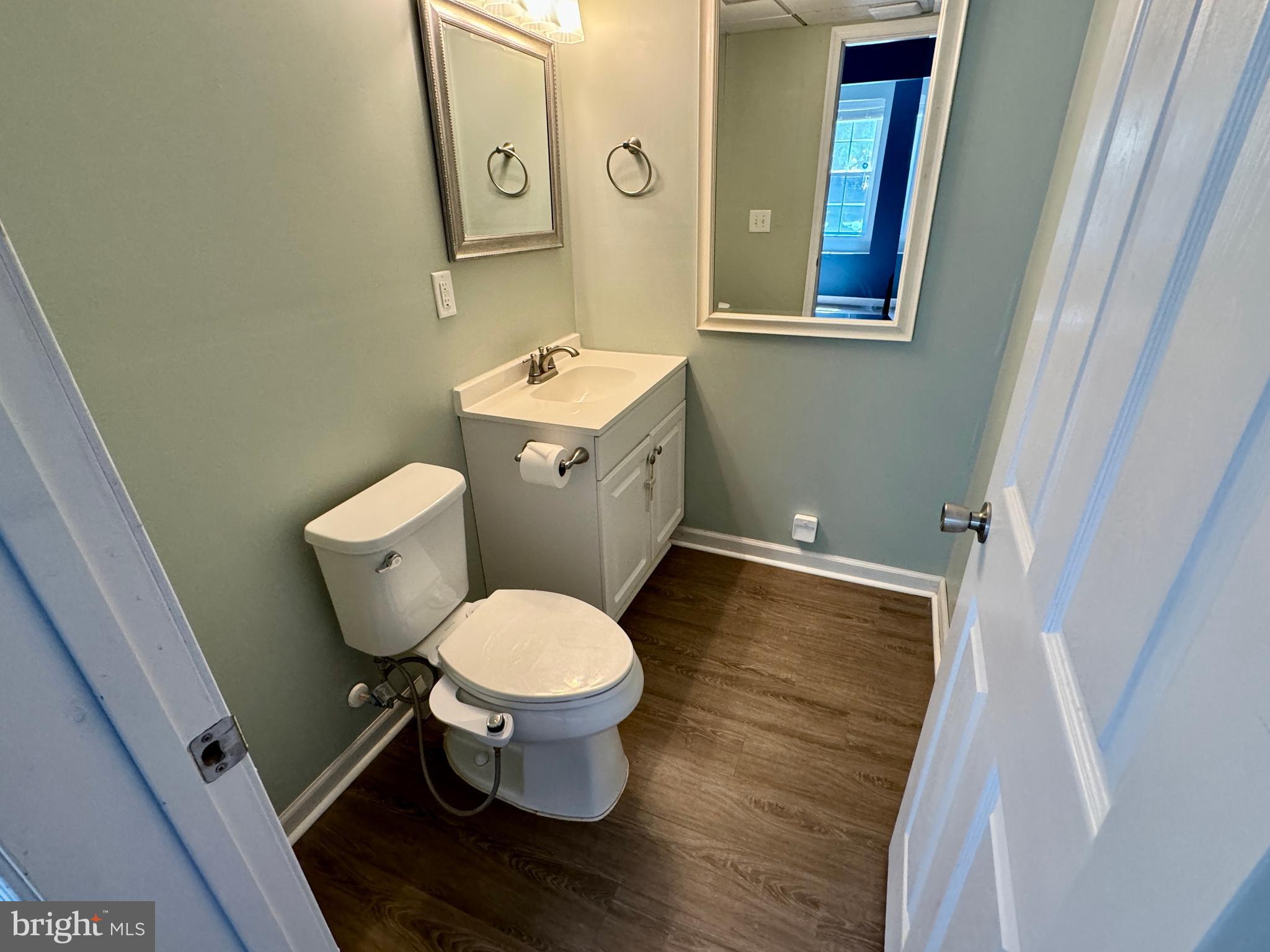 BROOKSTONE - Residential Lease