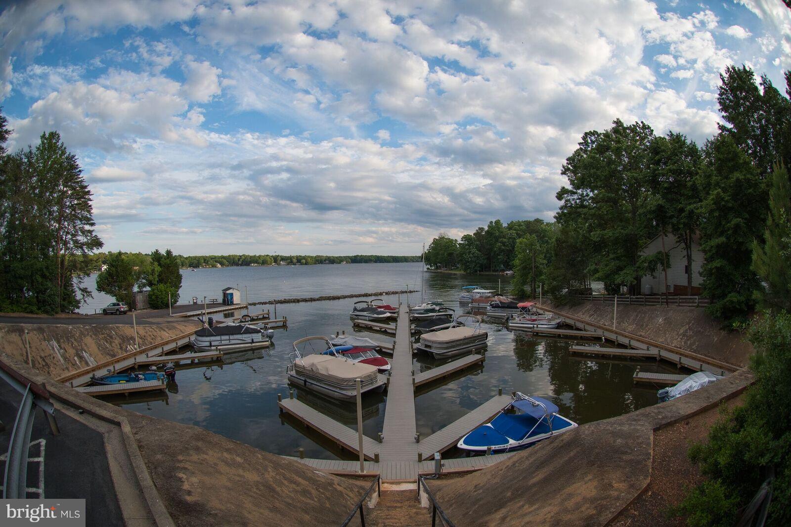 LAKE OF THE WOODS - Land