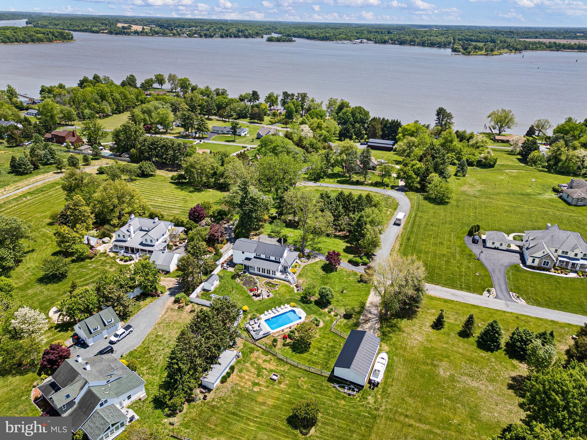 BONNEY SHORES - Residential