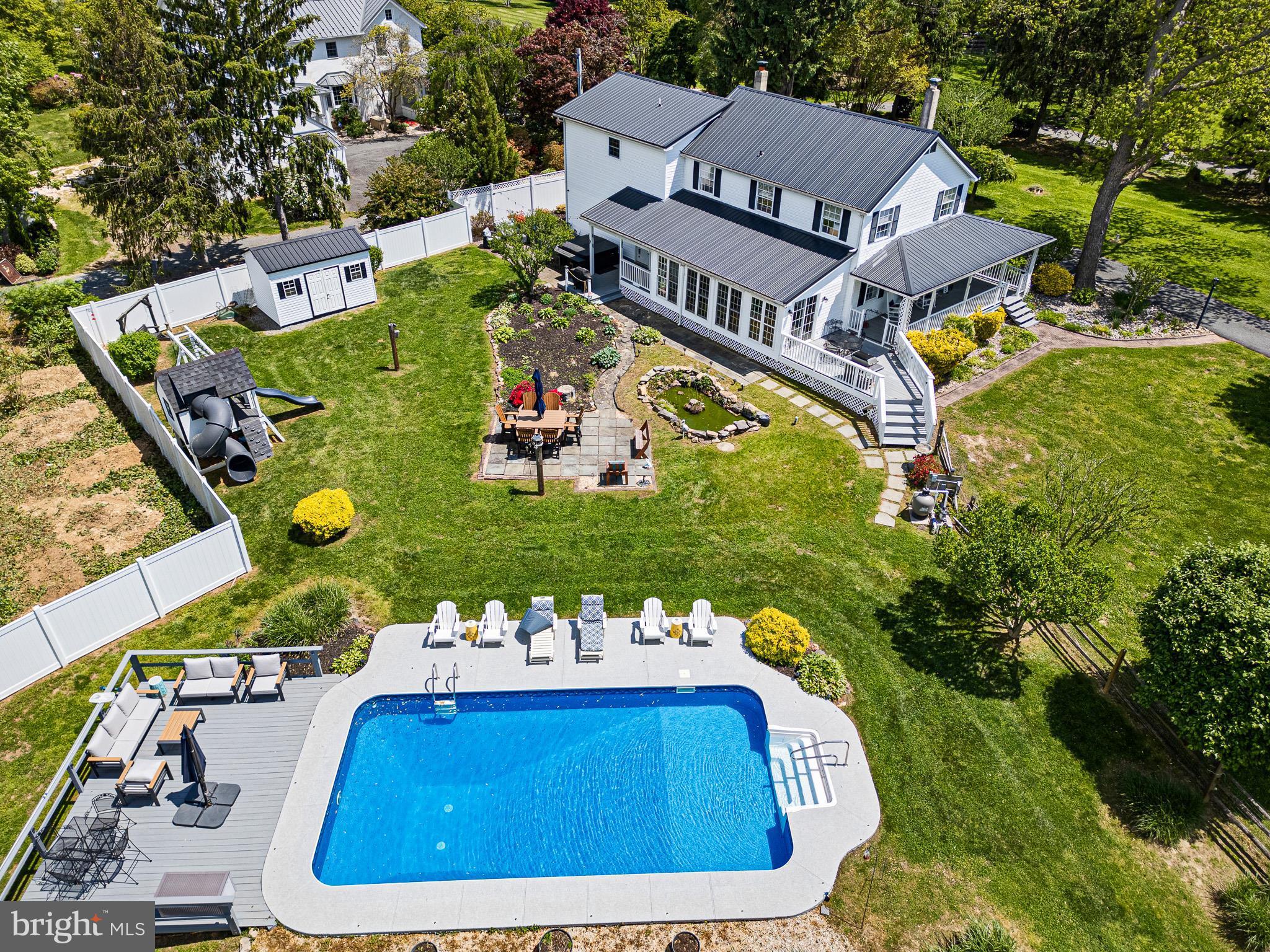 BONNEY SHORES - Residential