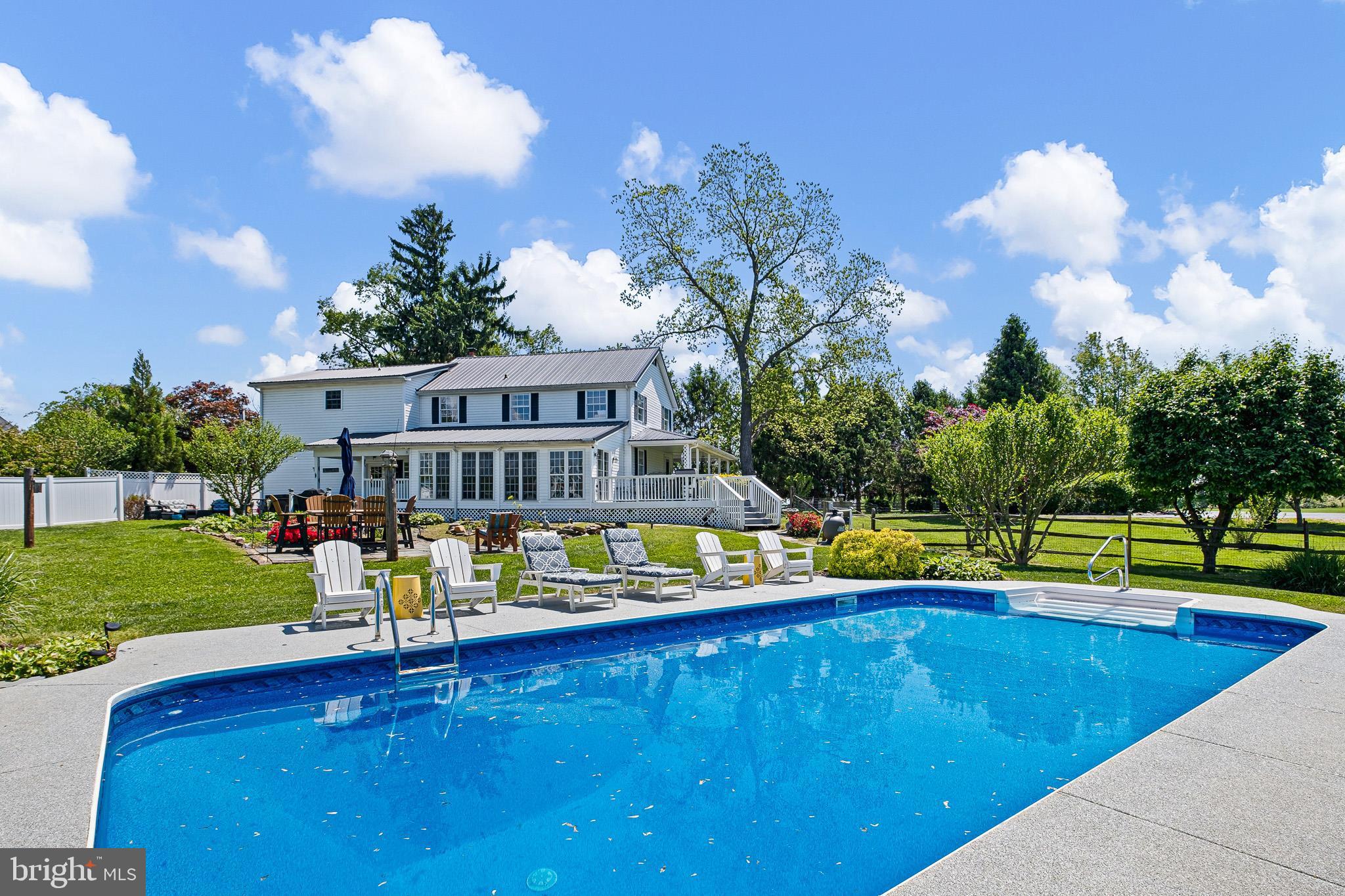 BONNEY SHORES - Residential