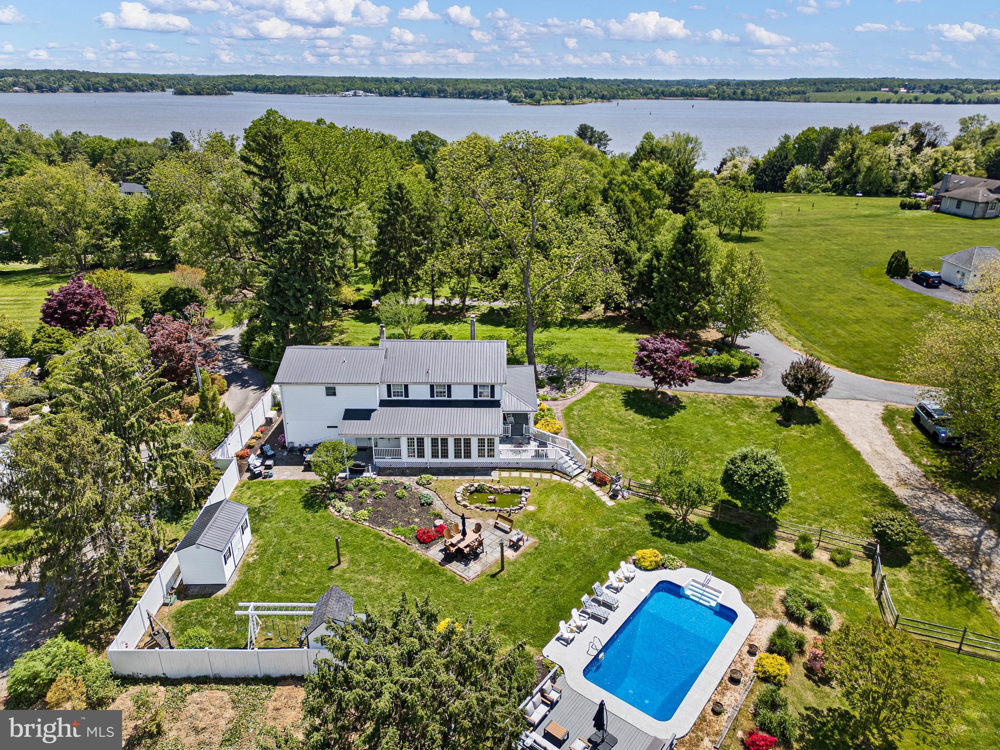 BONNEY SHORES - Residential