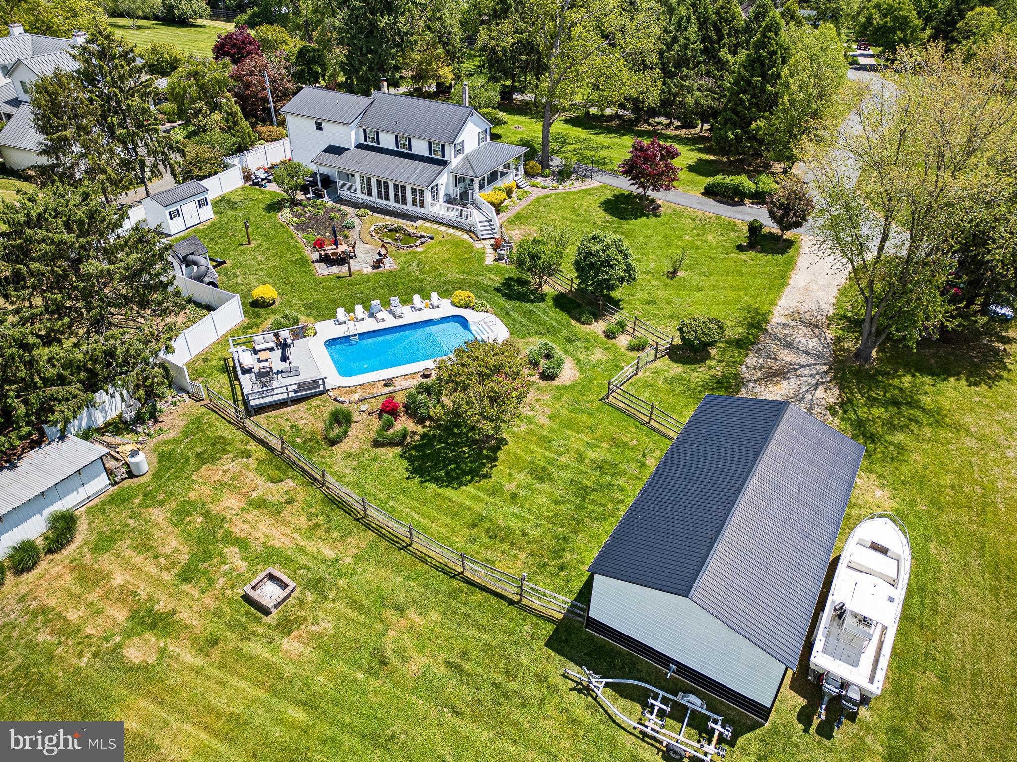 BONNEY SHORES - Residential