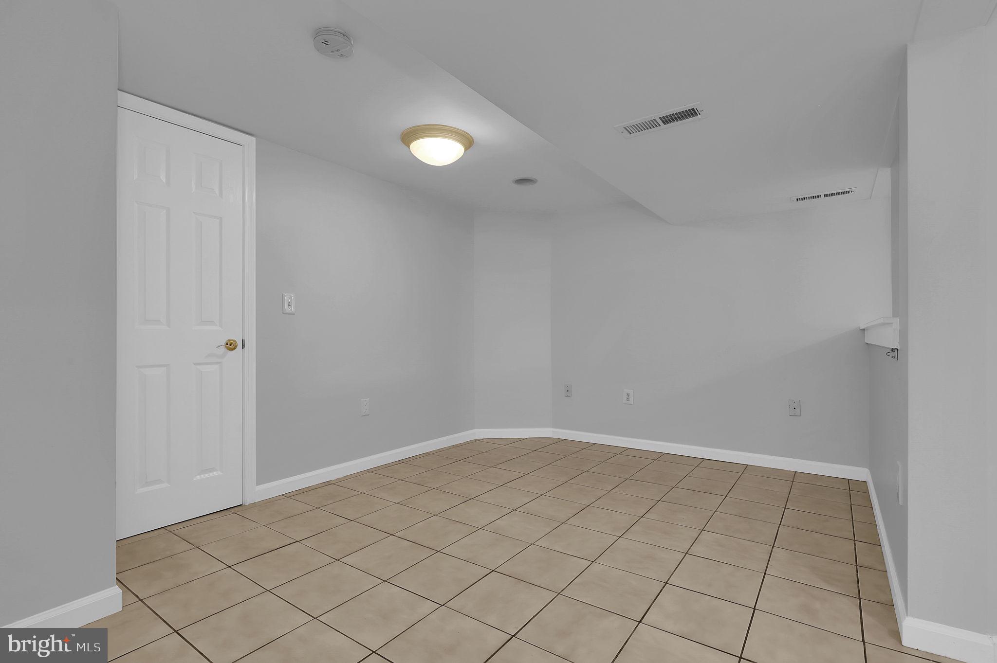 COLESVILLE OUTSIDE - Residential