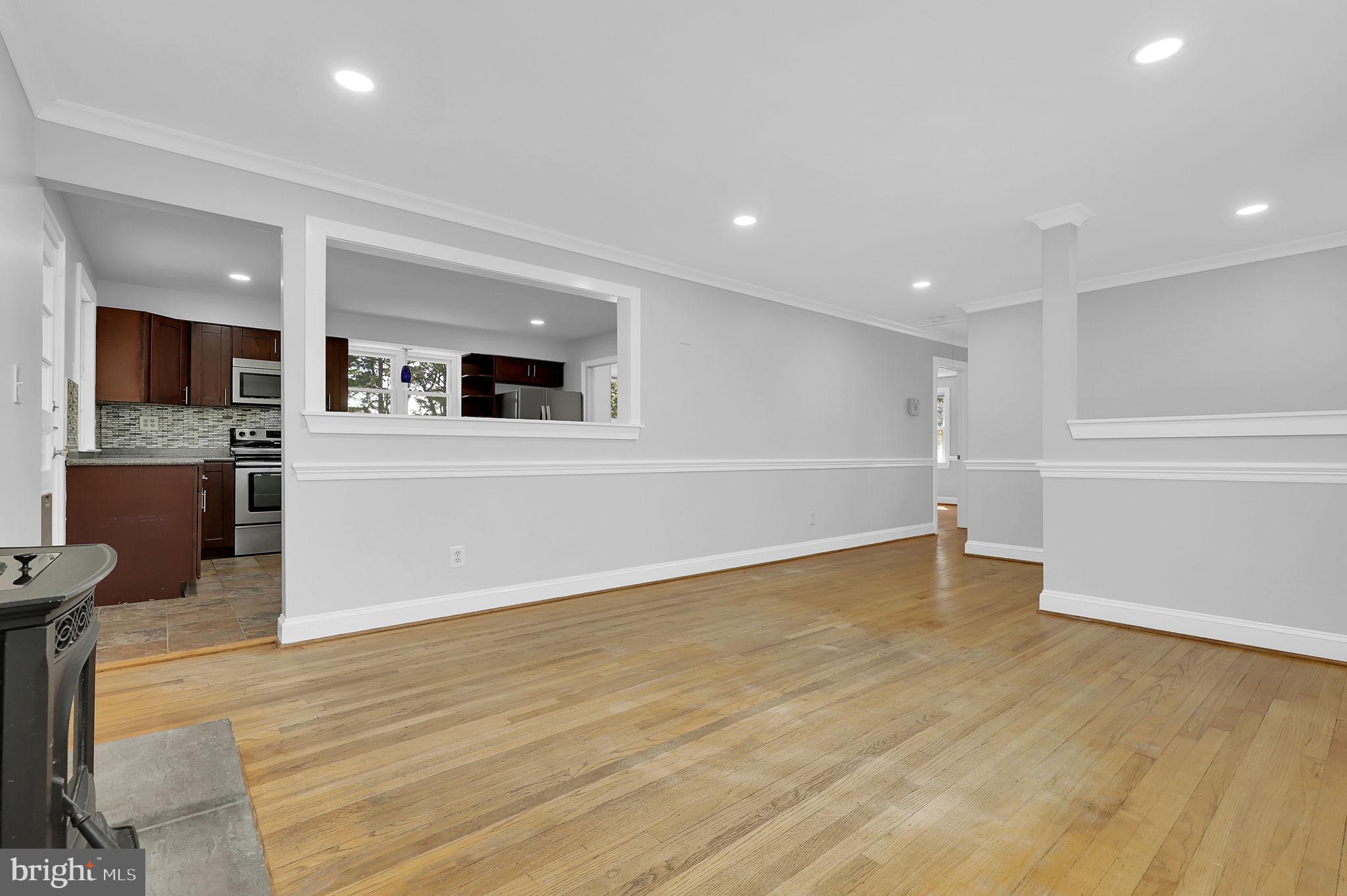 COLESVILLE OUTSIDE - Residential