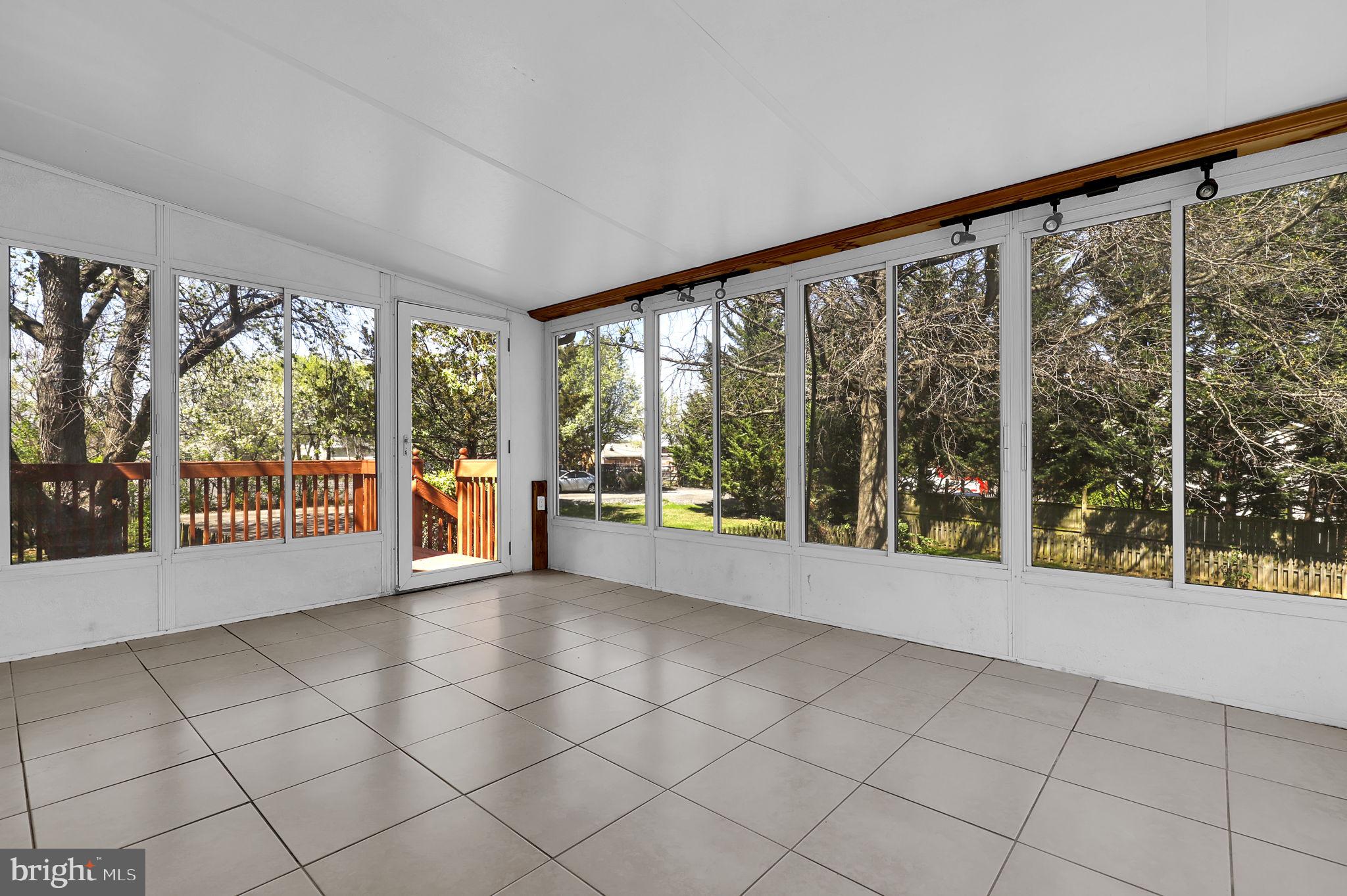 COLESVILLE OUTSIDE - Residential