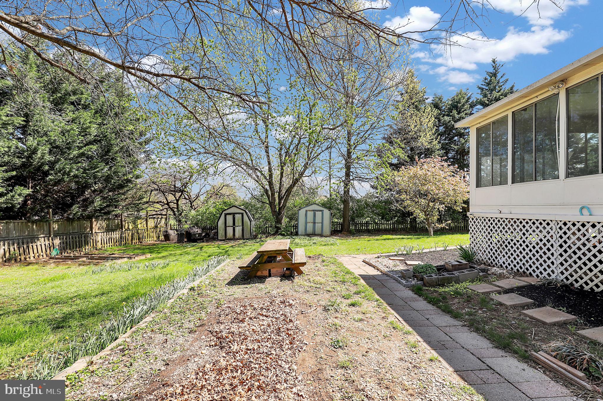 COLESVILLE OUTSIDE - Residential