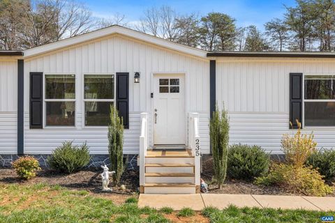 Homes For Sale - 235 Shores Rd Rd<br/> PALMYRA, VA 22963