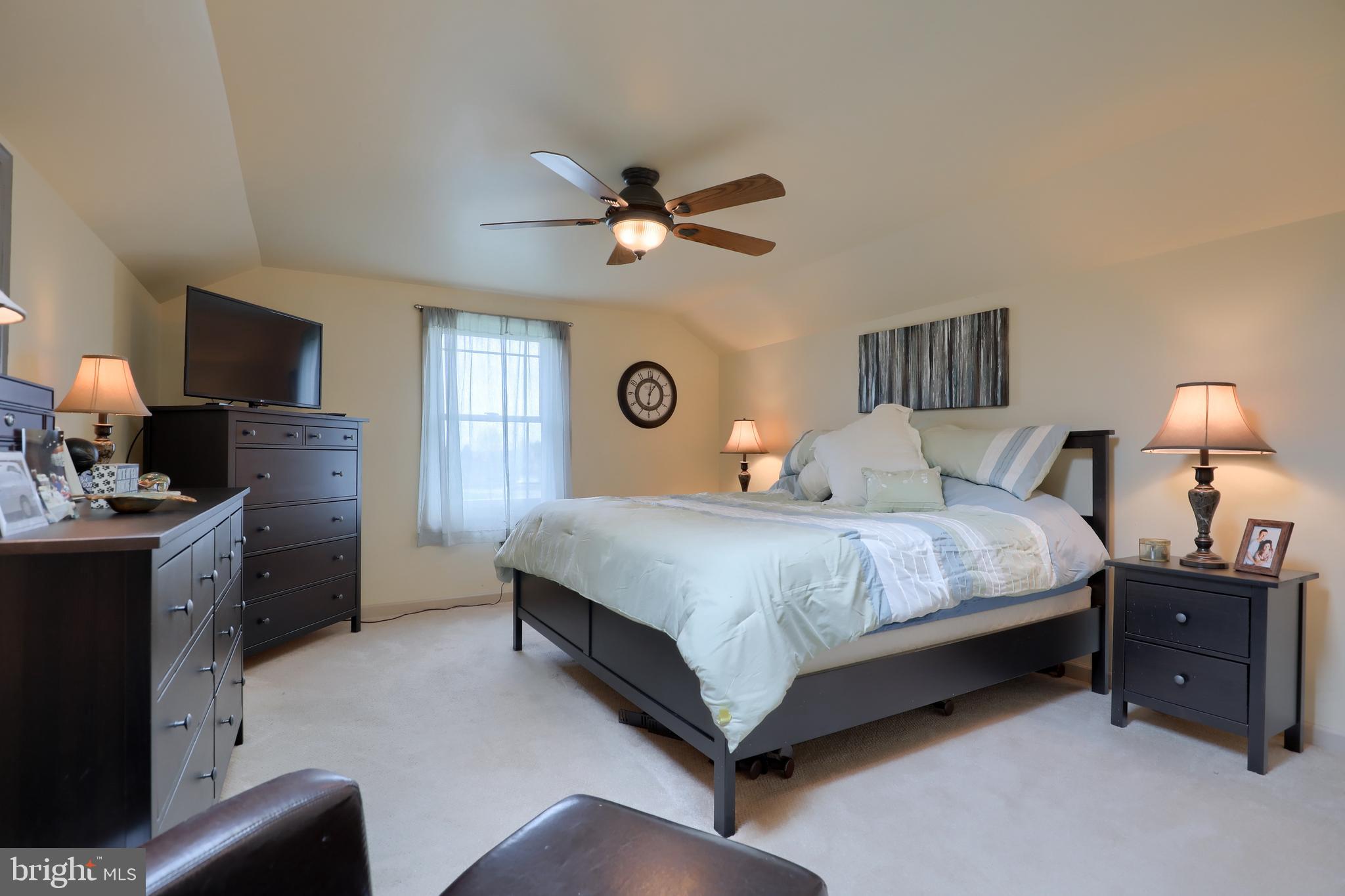 ROSEMONT ESTATES - Residential