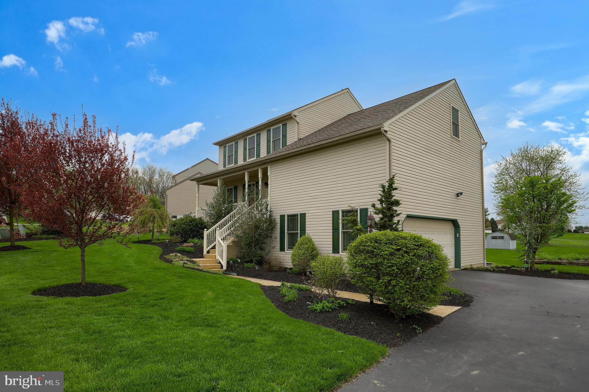 ROSEMONT ESTATES - Residential