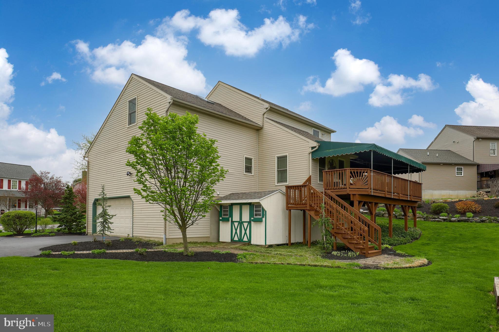 ROSEMONT ESTATES - Residential