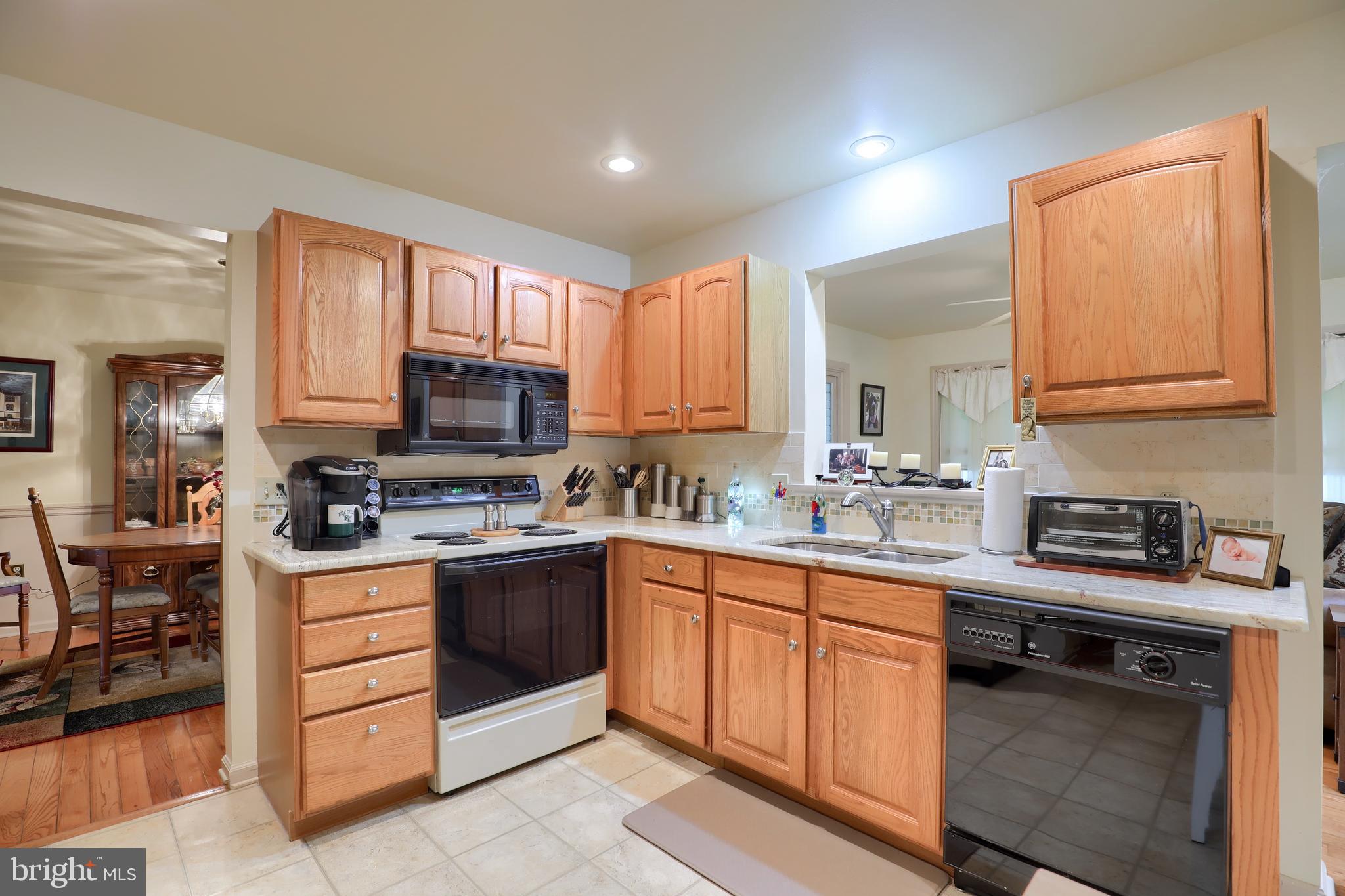 ROSEMONT ESTATES - Residential