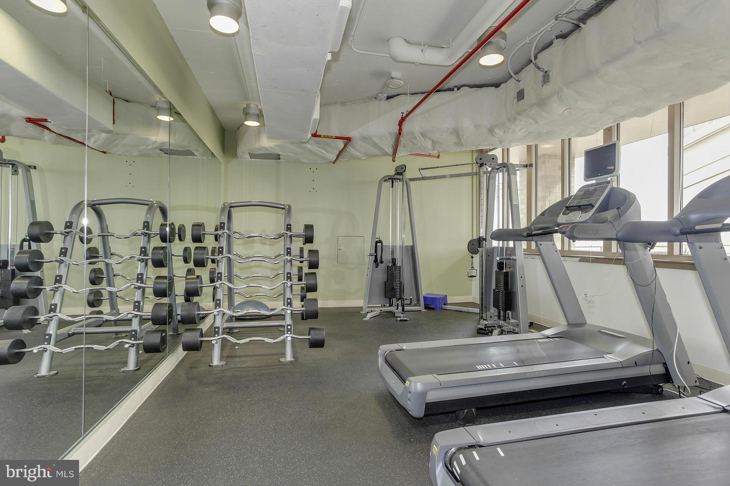 RESIDENCES AT LIBERTY CENTER - Residential