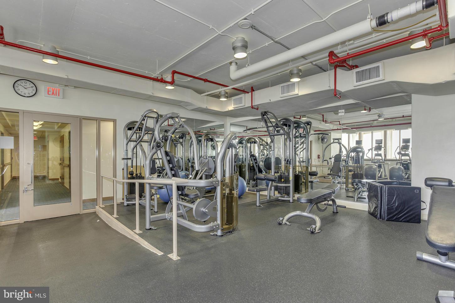 RESIDENCES AT LIBERTY CENTER - Residential