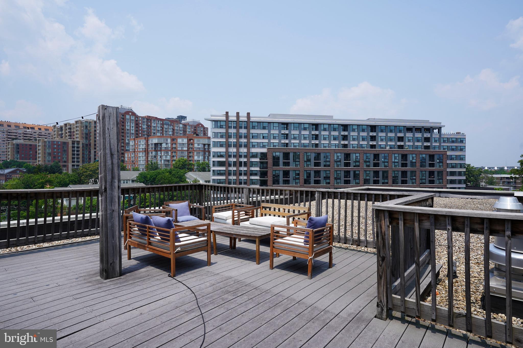 THE WELDON - Residential