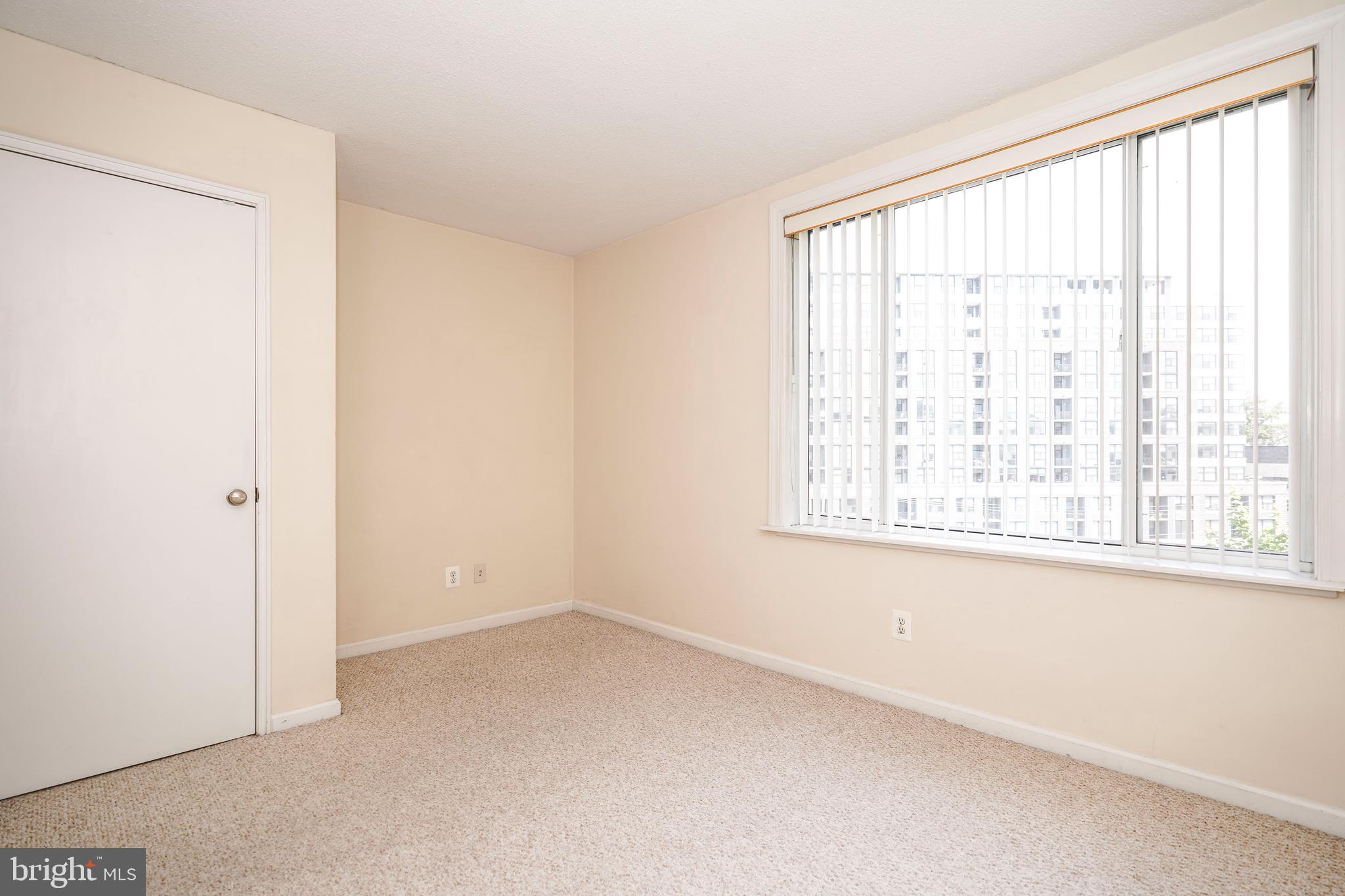 THE WELDON - Residential