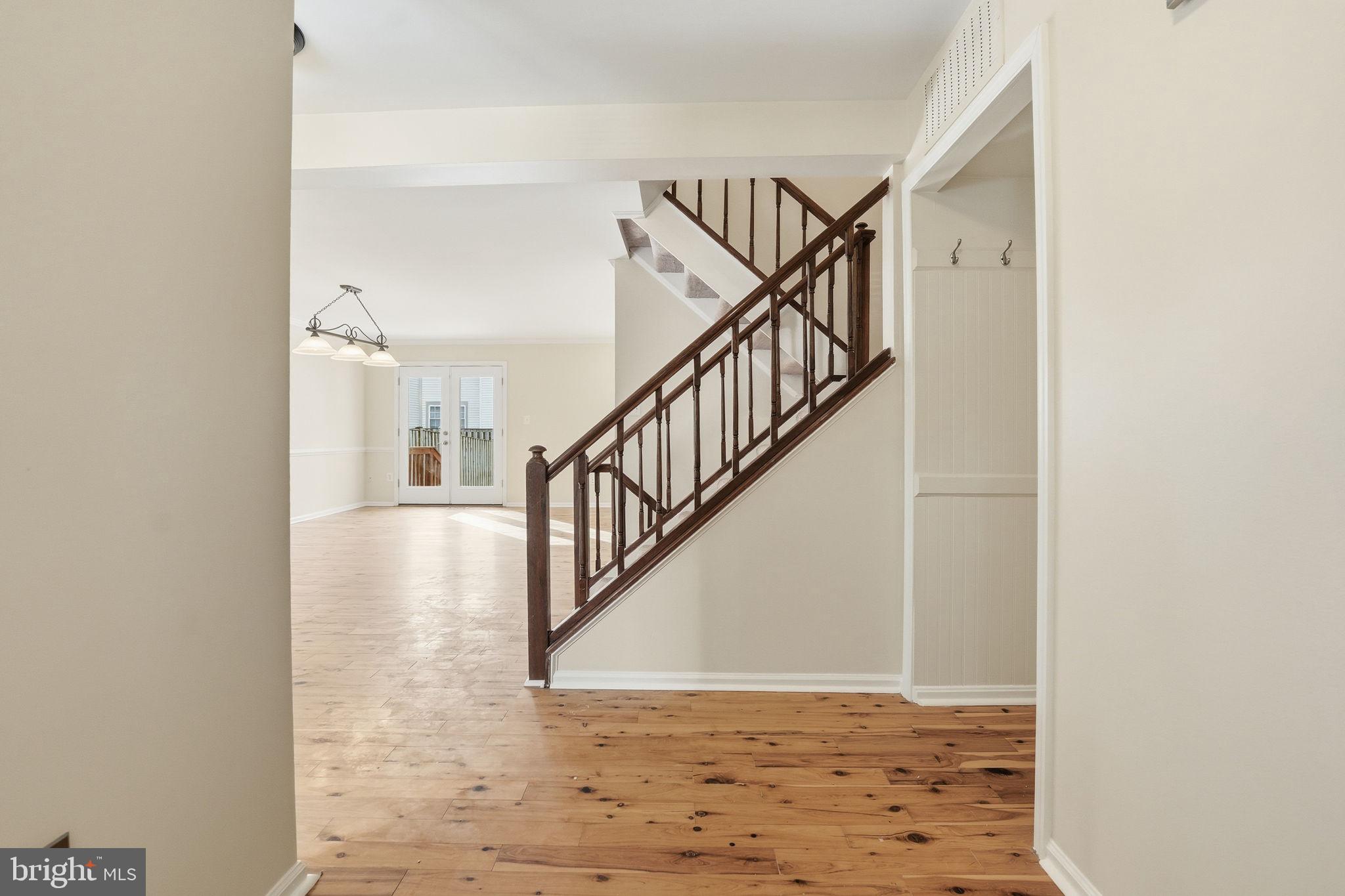 BURKE CENTRE - Residential