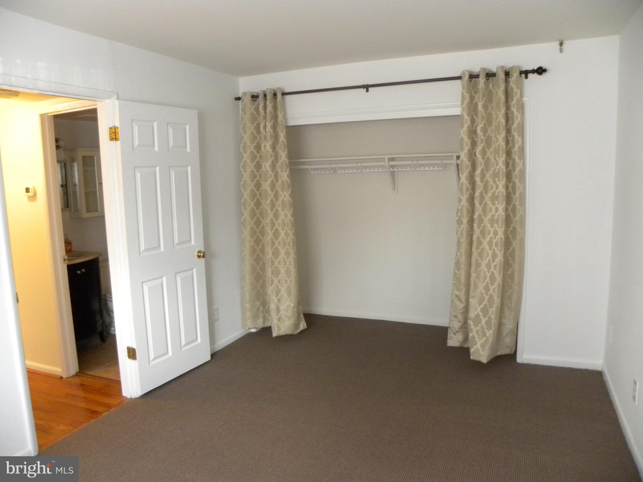 FAIRFAX HERITAGE - Residential Lease