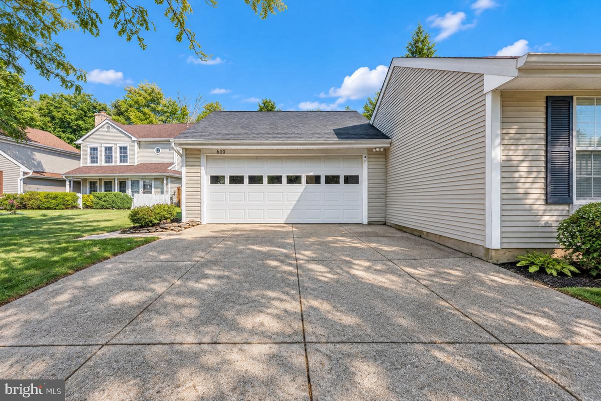 6110 BLUE WHALE COURT