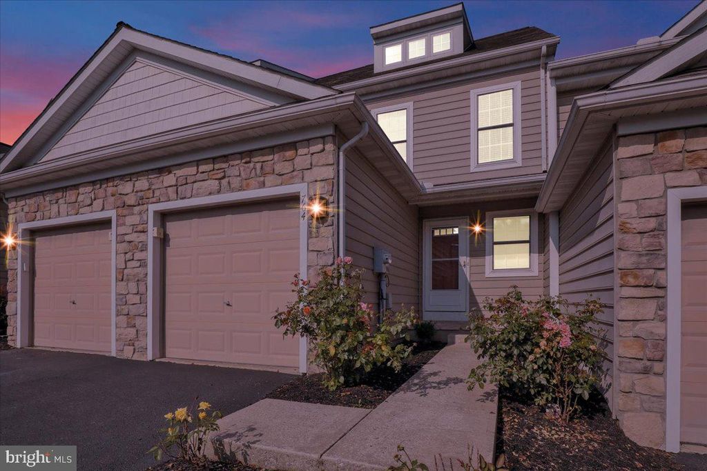 Photo of 764 Keller Drive, LITITZ, PA 17543 (MLS # PALA2072624)