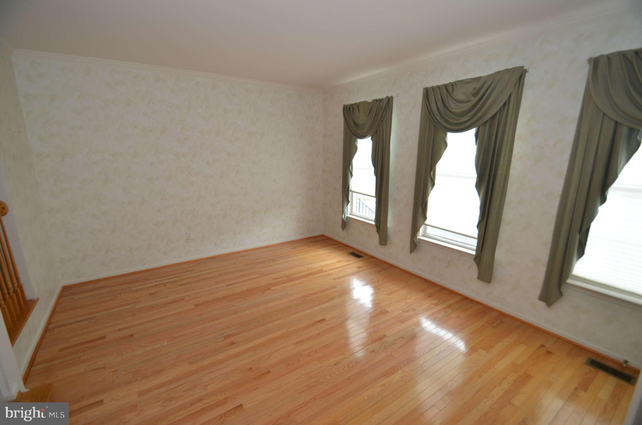 KINGSTOWNE - Residential Lease