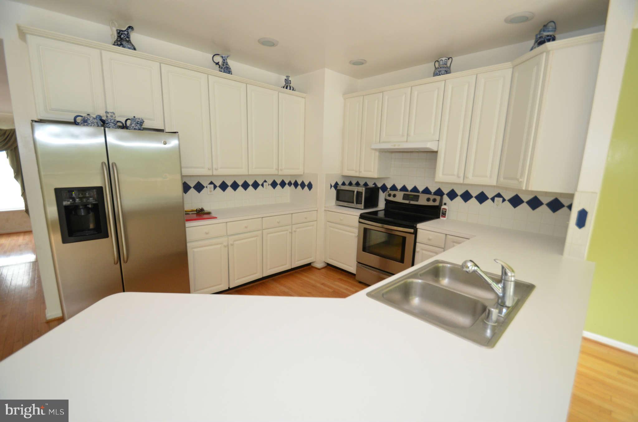 KINGSTOWNE - Residential Lease