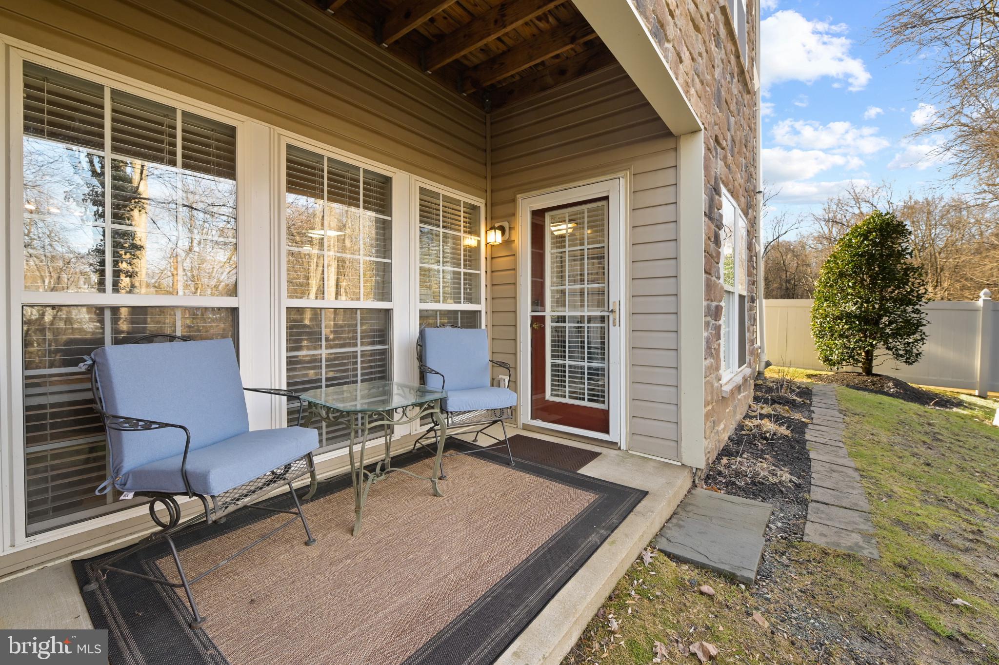 HEARTHSTONE AT VILLAGE SQUARE - Residential