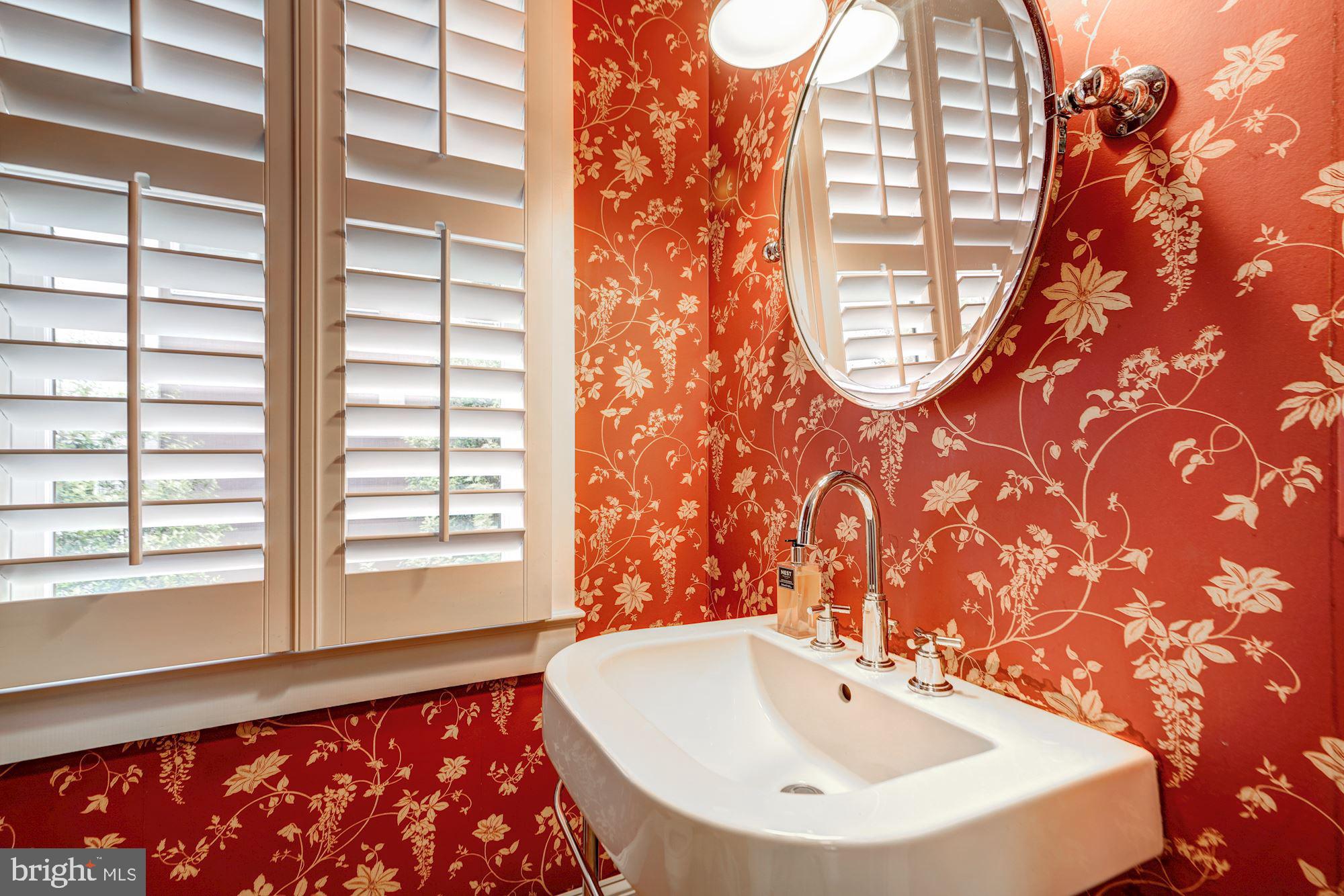 ASHTON HEIGHTS - Residential