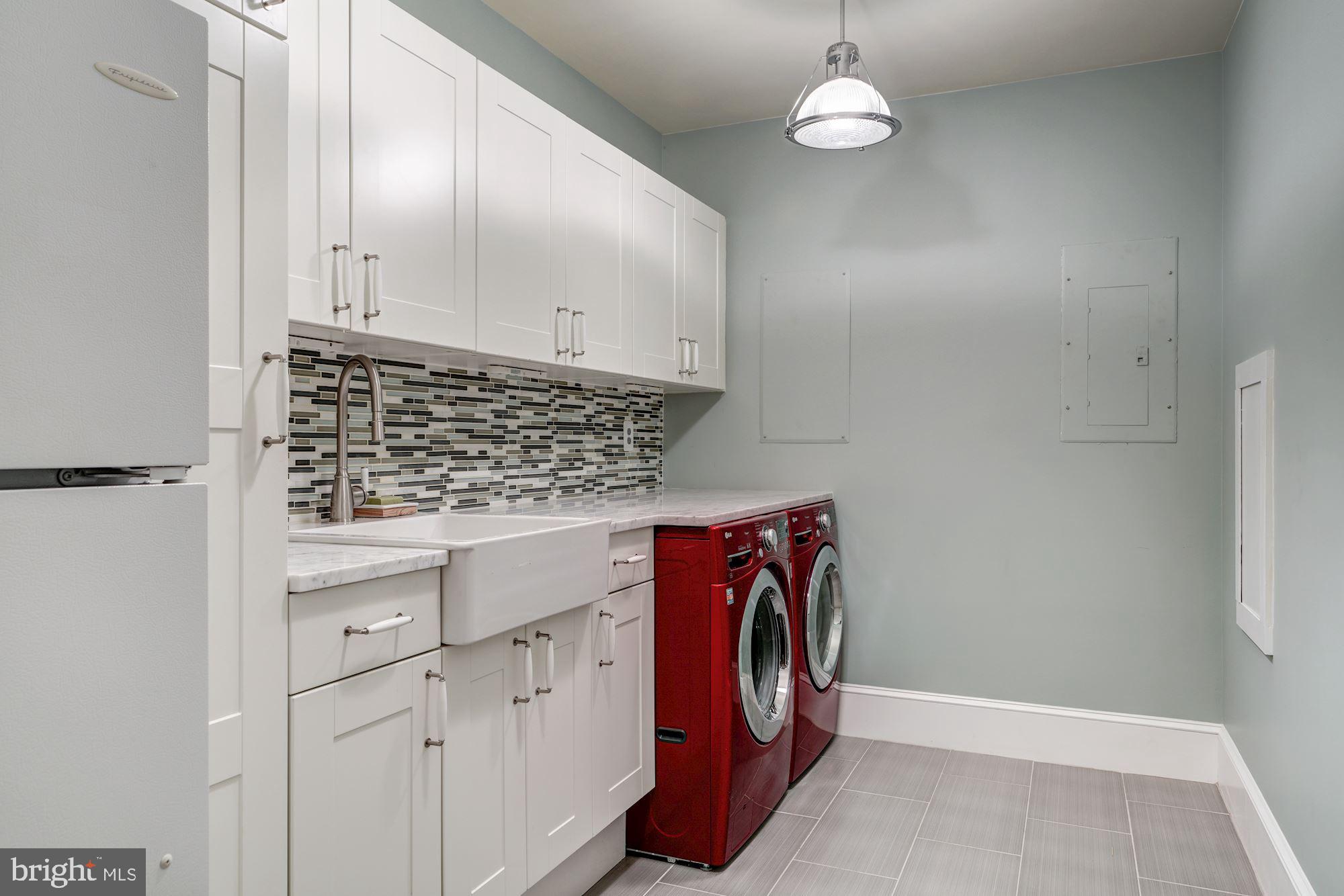 ASHTON HEIGHTS - Residential