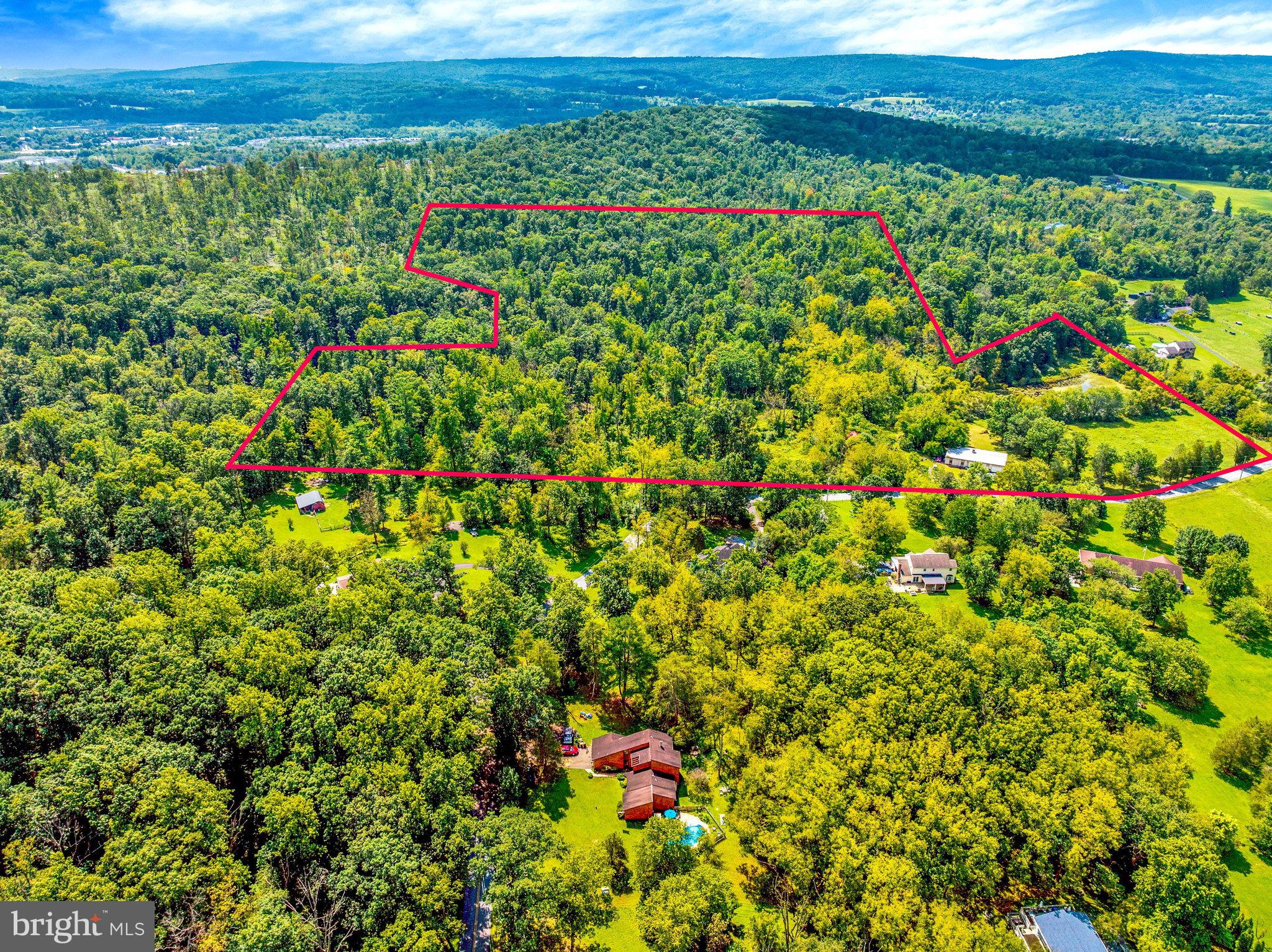 156 HILL SCHOOL ROAD