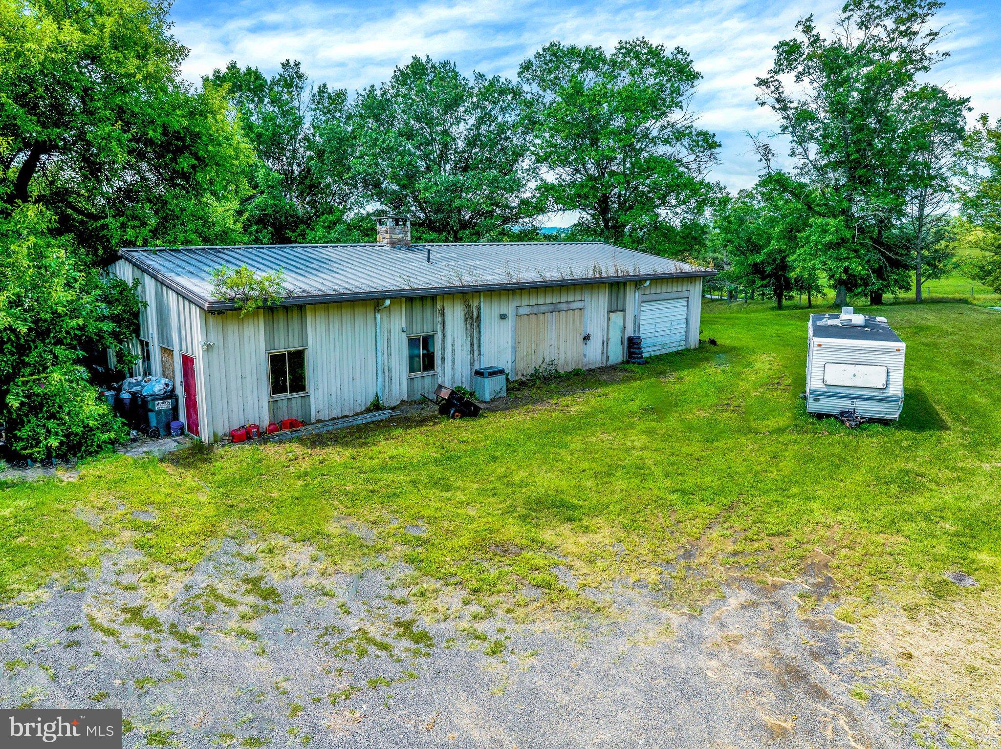 156 HILL SCHOOL ROAD
