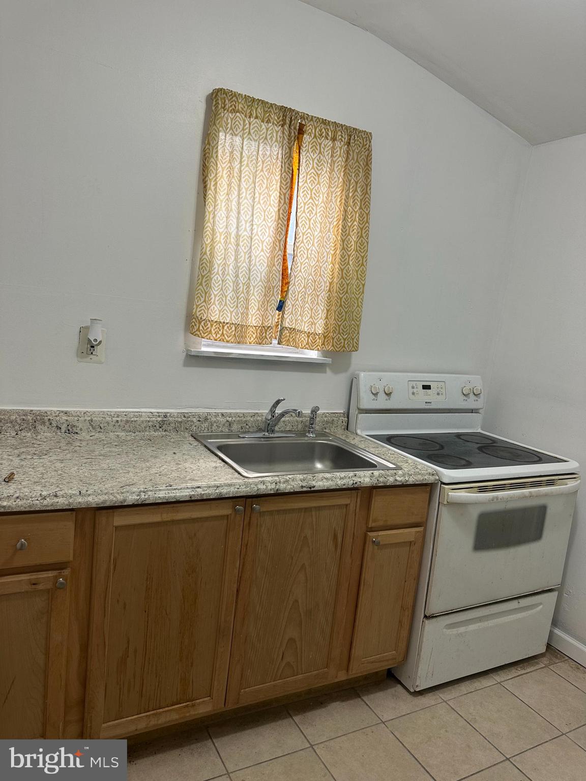 KENSINGTON - Residential